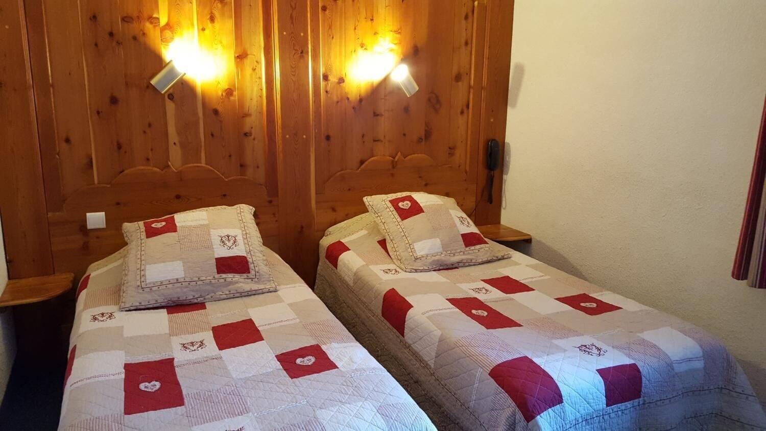 Le Christiania Hotel & Spa Ла-Саль-лез-Альп Экстерьер фото