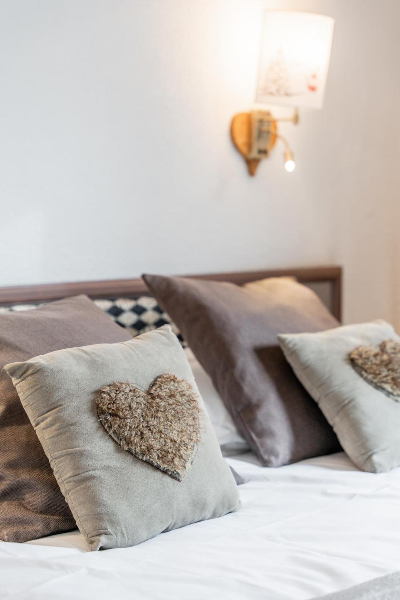 Le Christiania Hotel & Spa Ла-Саль-лез-Альп Экстерьер фото